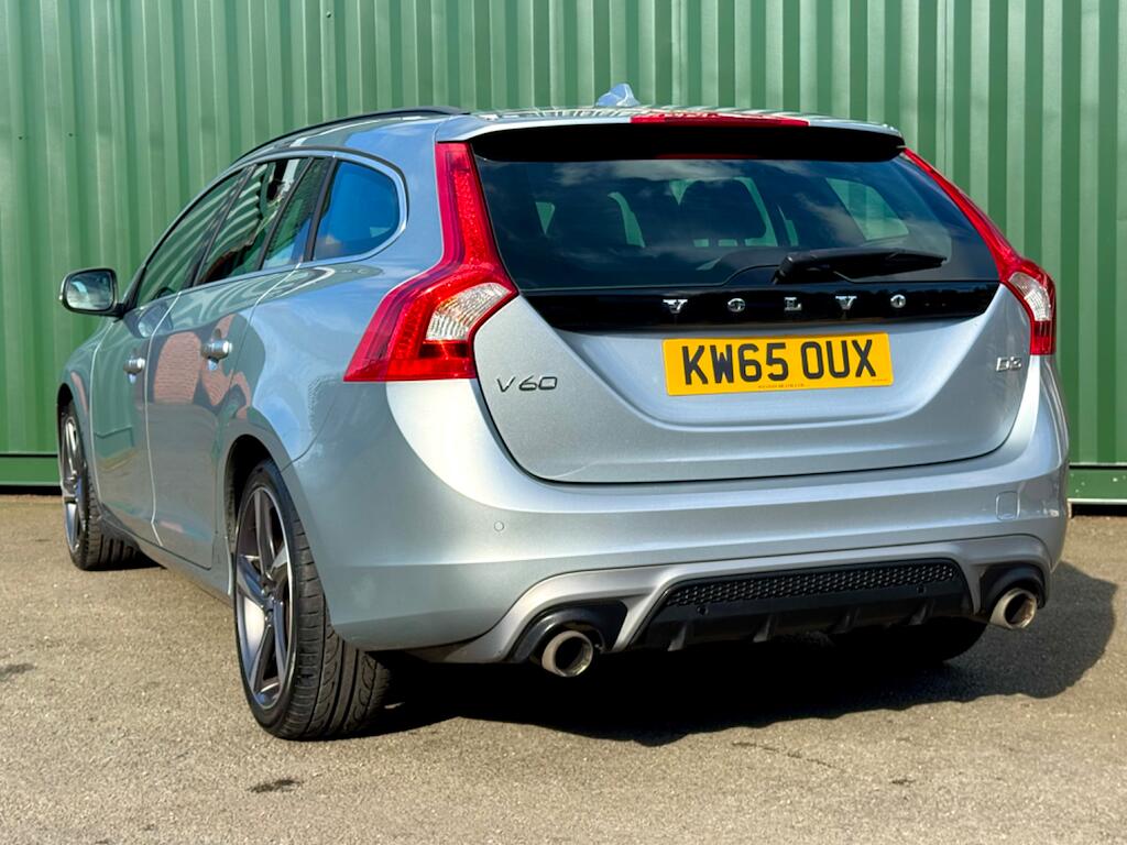 Volvo V60 view 11