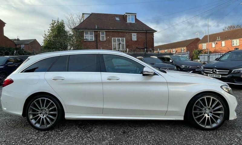 2016 Mercedes-Benz C Class image 21