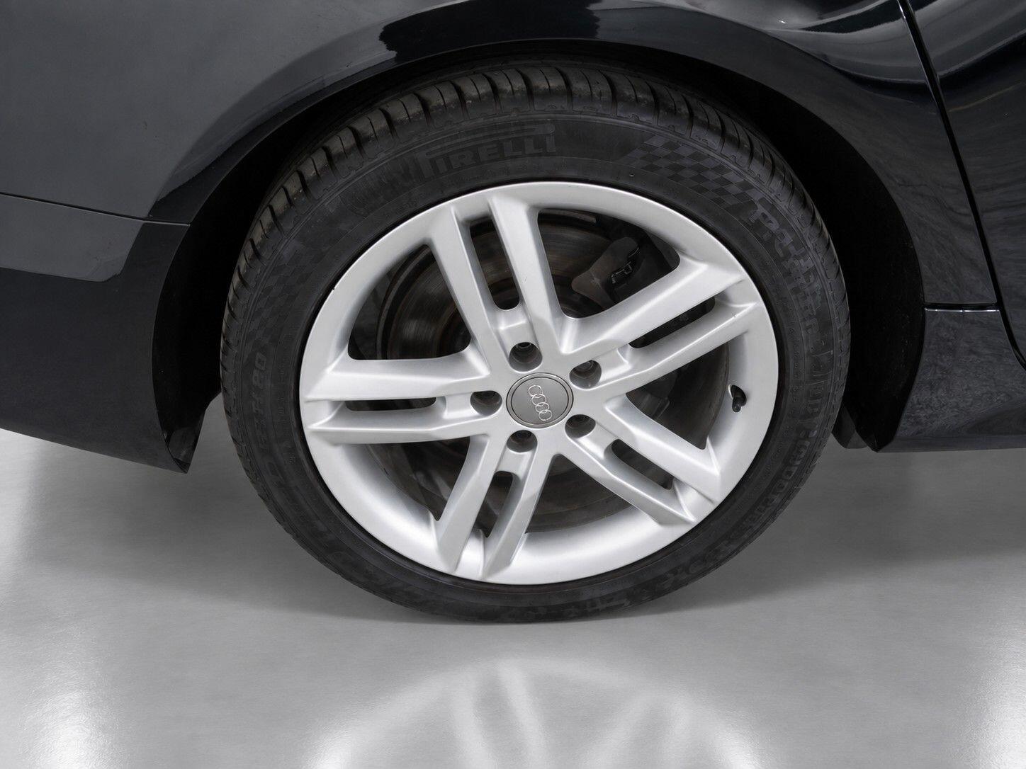 Audi A6 view 55
