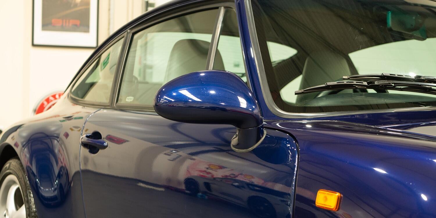Porsche 911 view 39