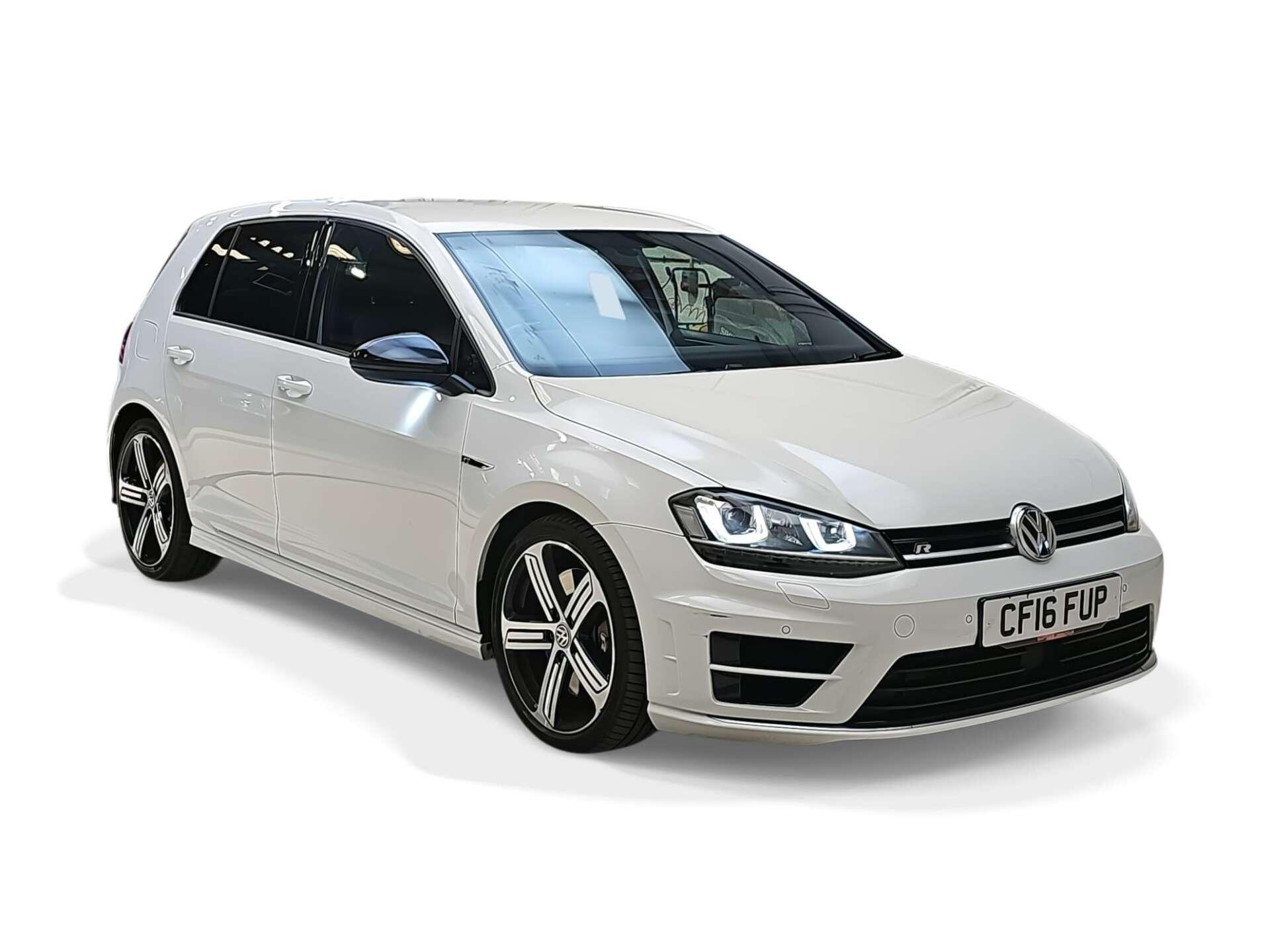 2016 Volkswagen Golf in White for sale