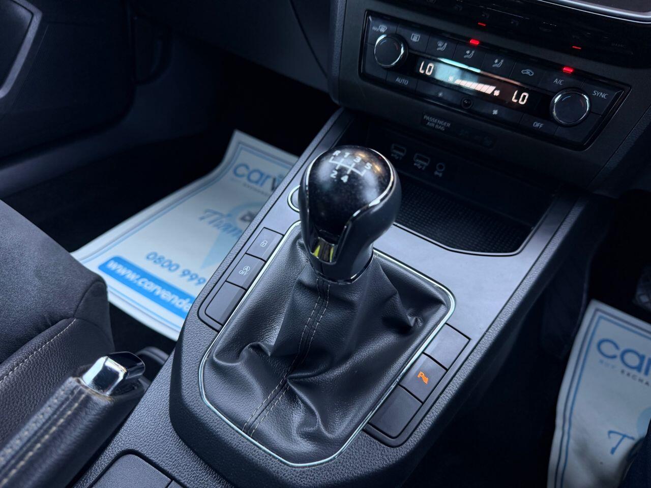SEAT Ibiza view 34