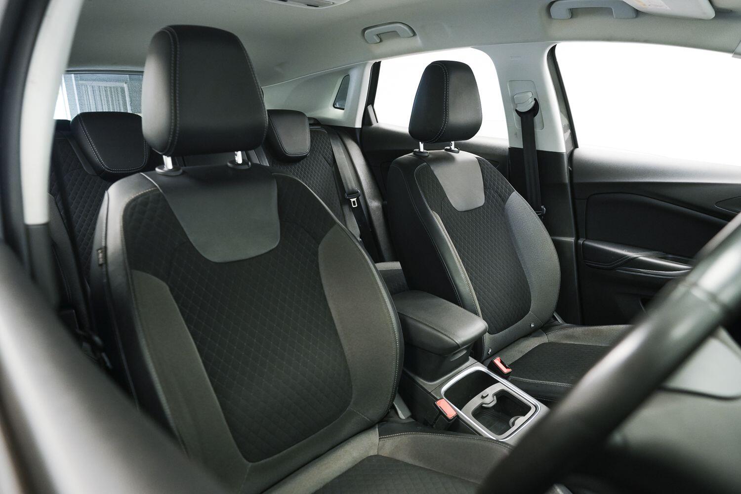 Vauxhall Grandland X view 12