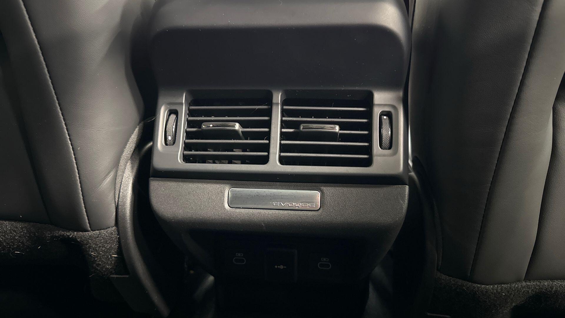 Land Rover Range Rover Evoque view 18