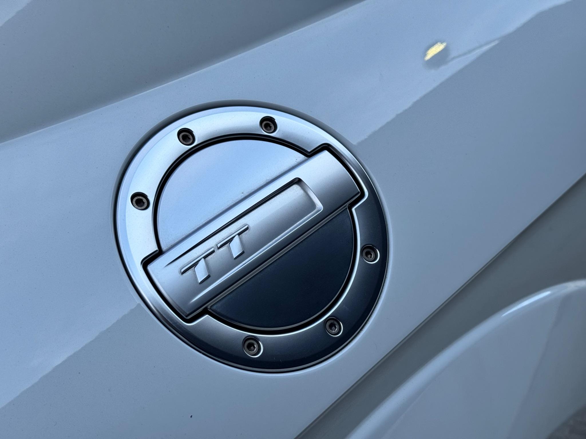 Audi TT view 39