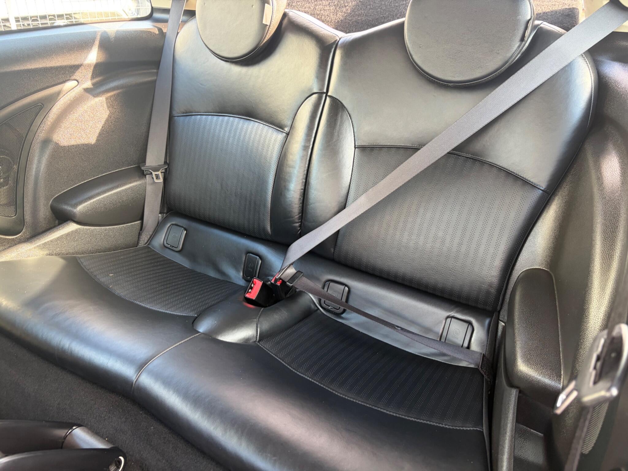 Mini Hatch view 64