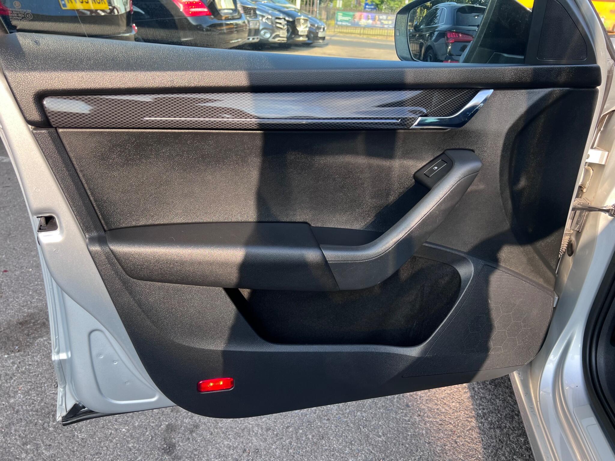 Skoda Octavia view 35