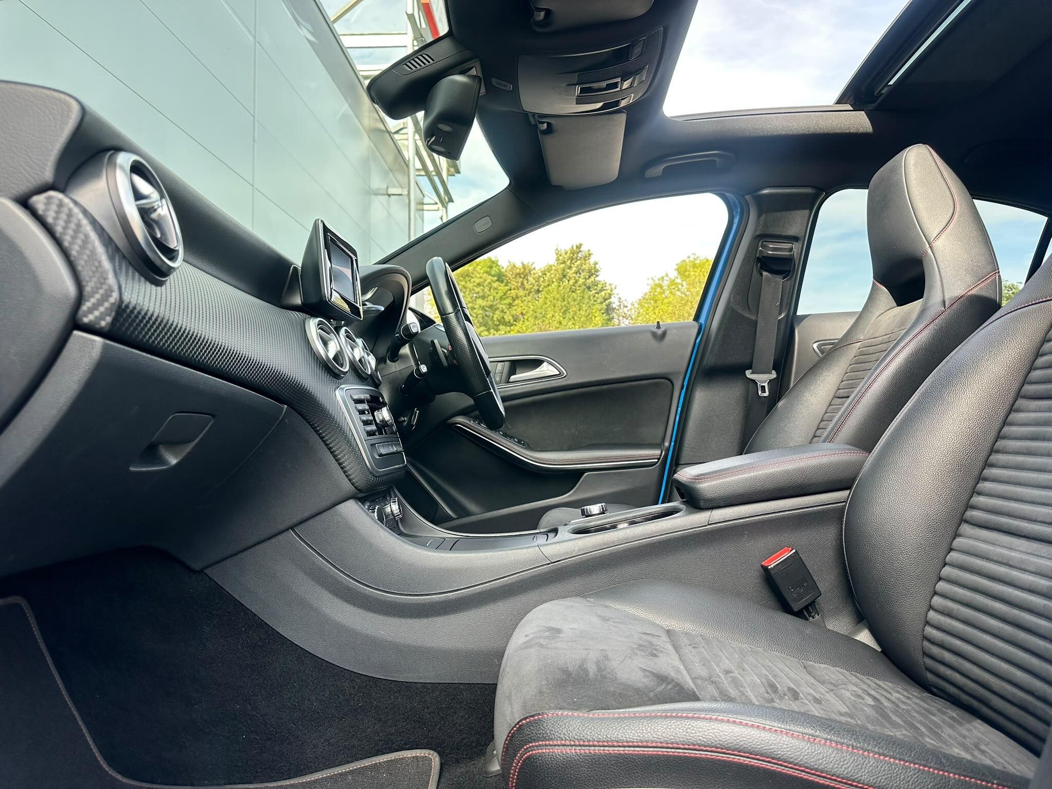 Mercedes-Benz A-Class view 30