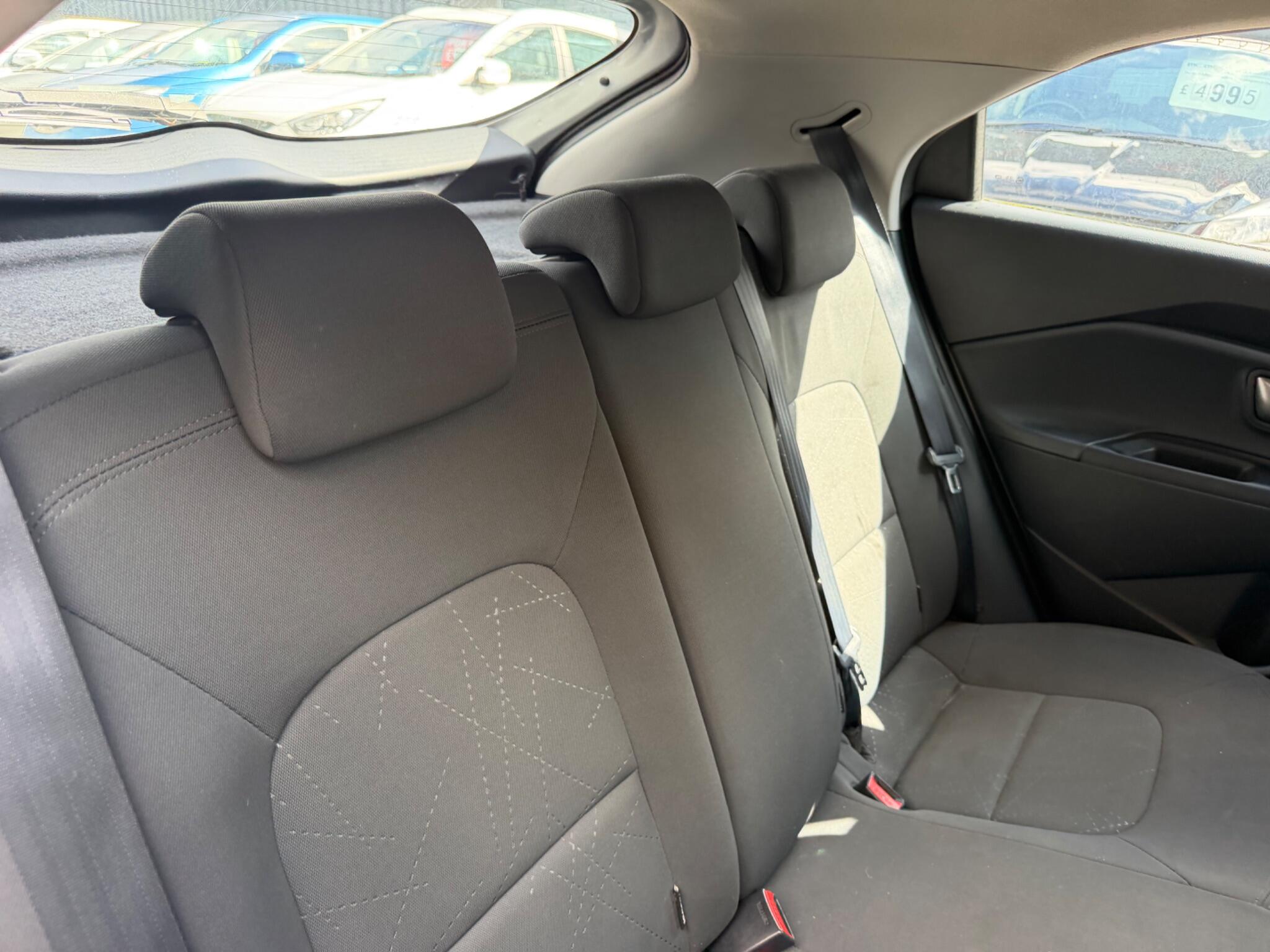 Kia Rio view 22