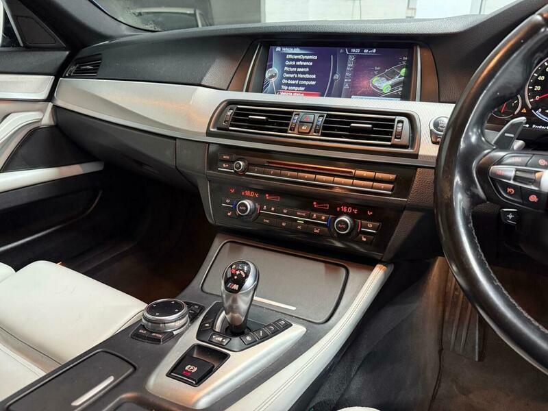 2014 BMW M5 image 18