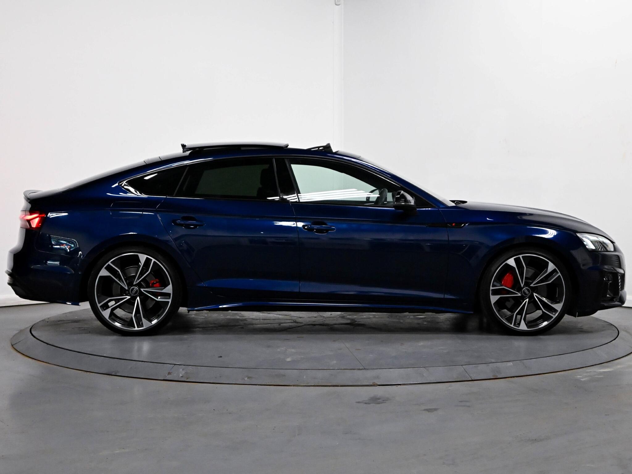 Audi A5 view 21