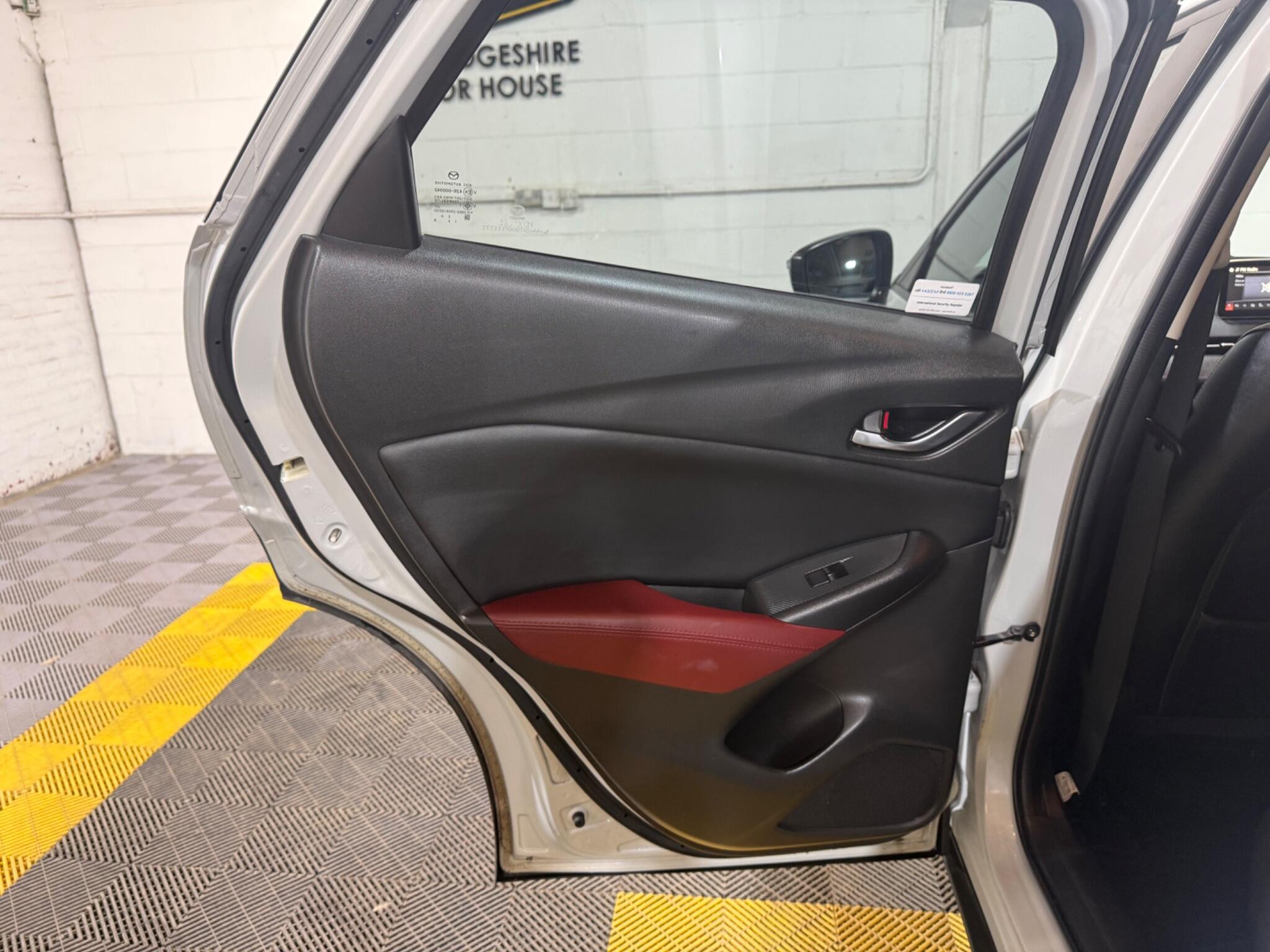 Mazda Skyactiv-G view 41