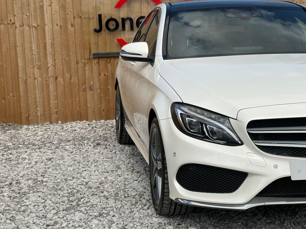 Mercedes-Benz C-Class view 6