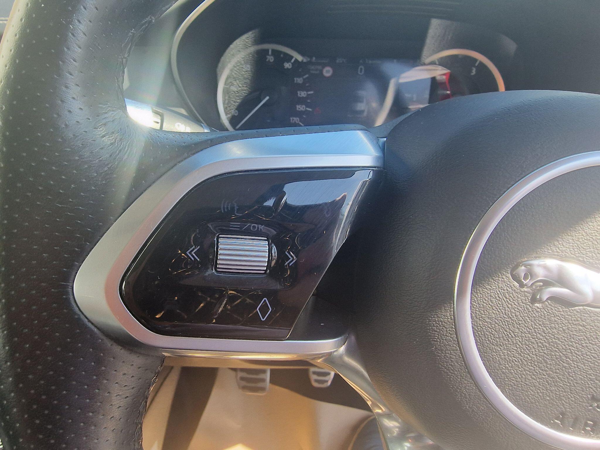 Jaguar E-Pace view 22