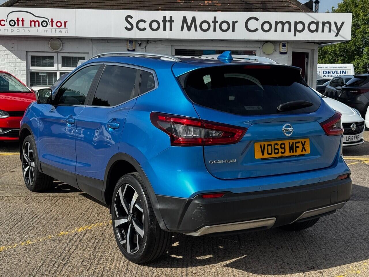 Nissan Qashqai view 2