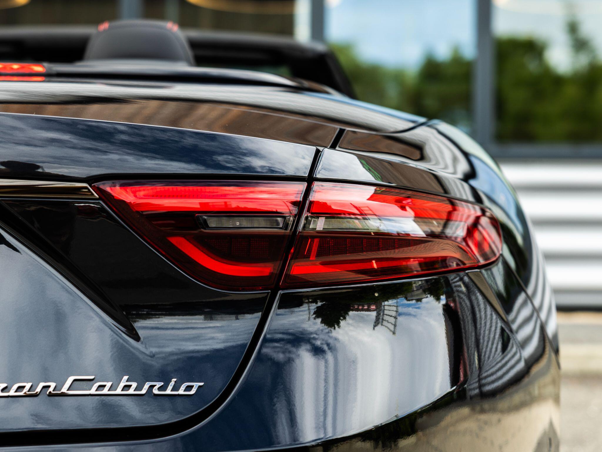Maserati Grancabrio view 40
