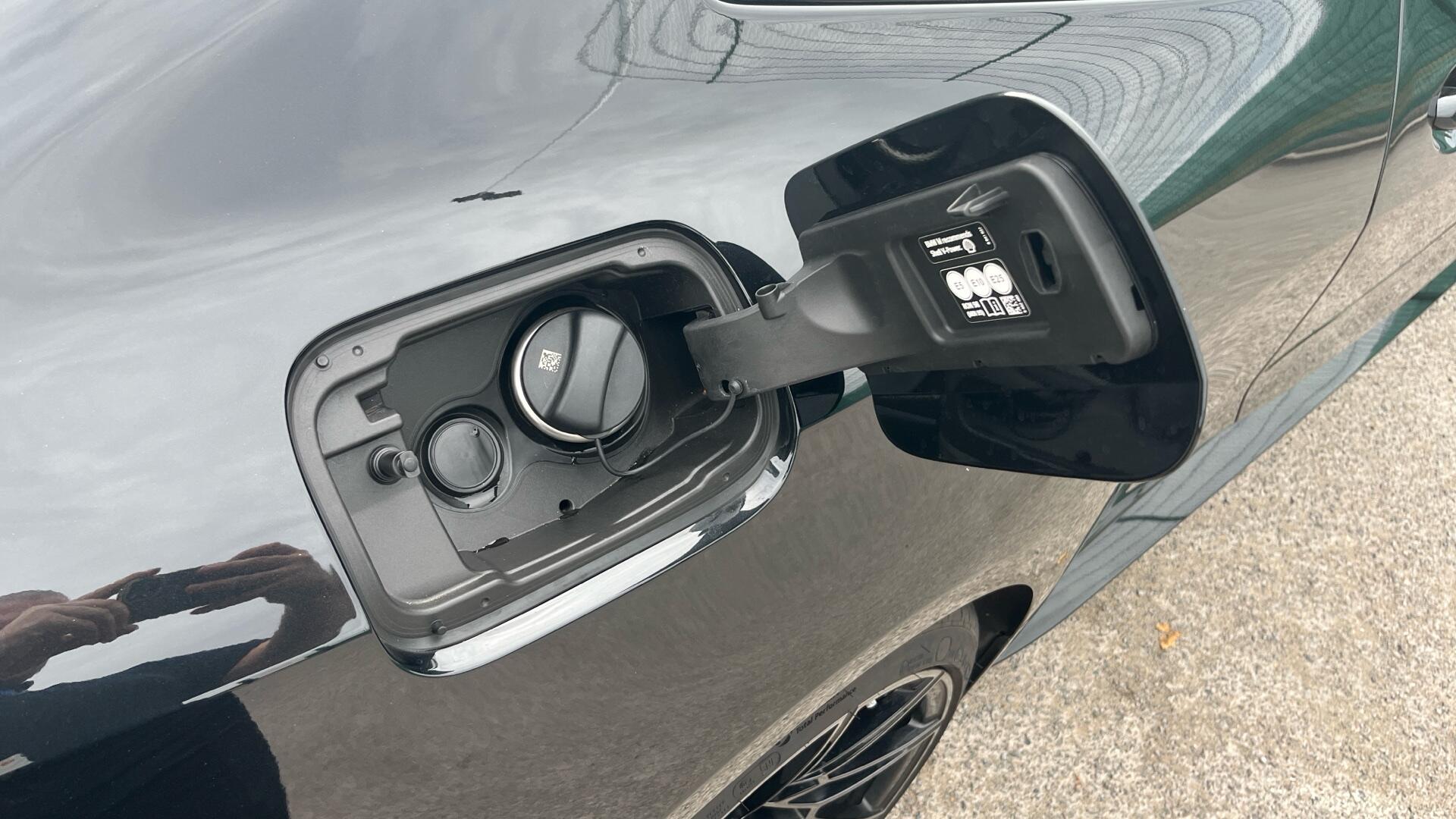 BMW M4 view 36