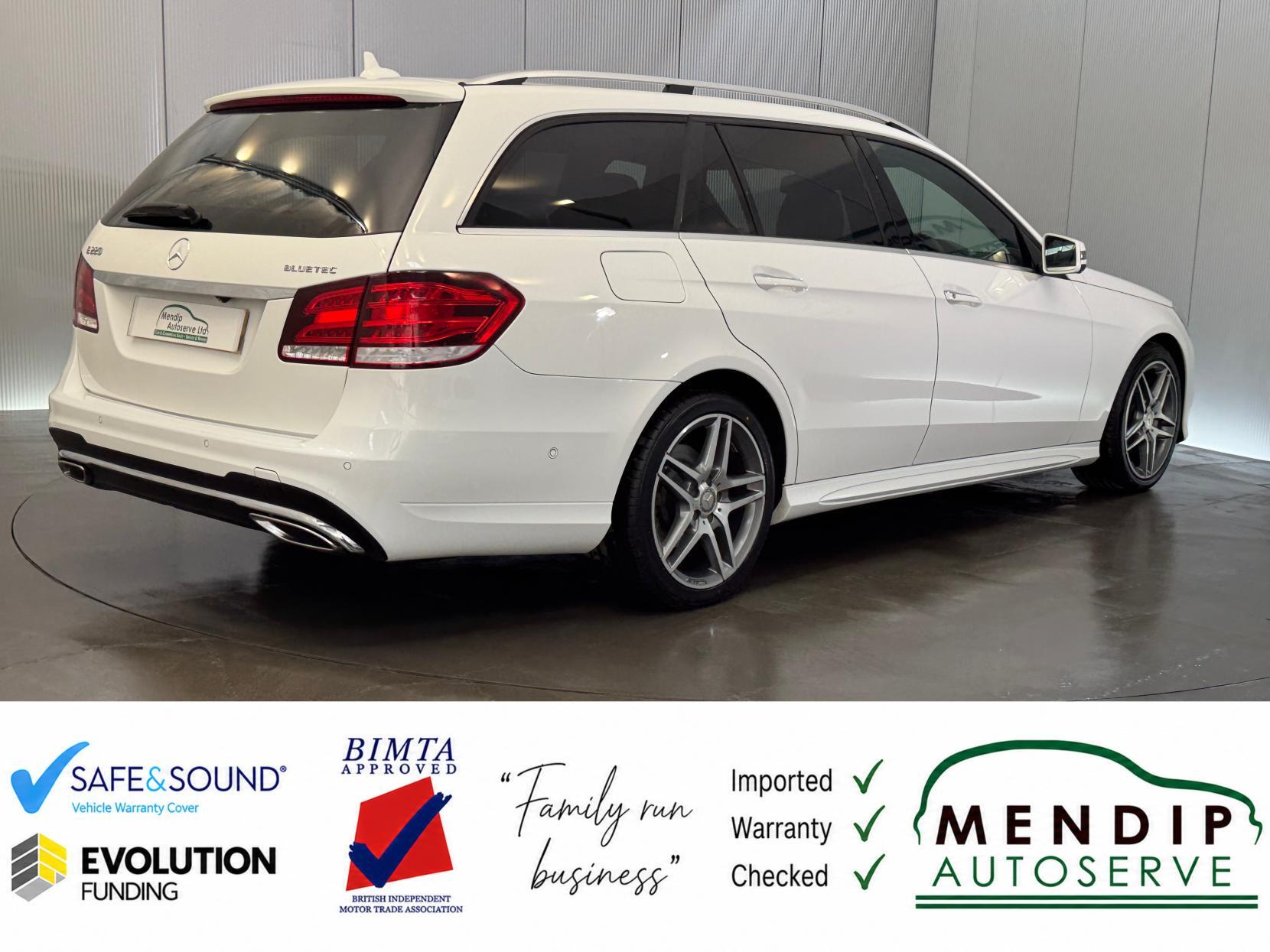 Mercedes-Benz E Class view 27