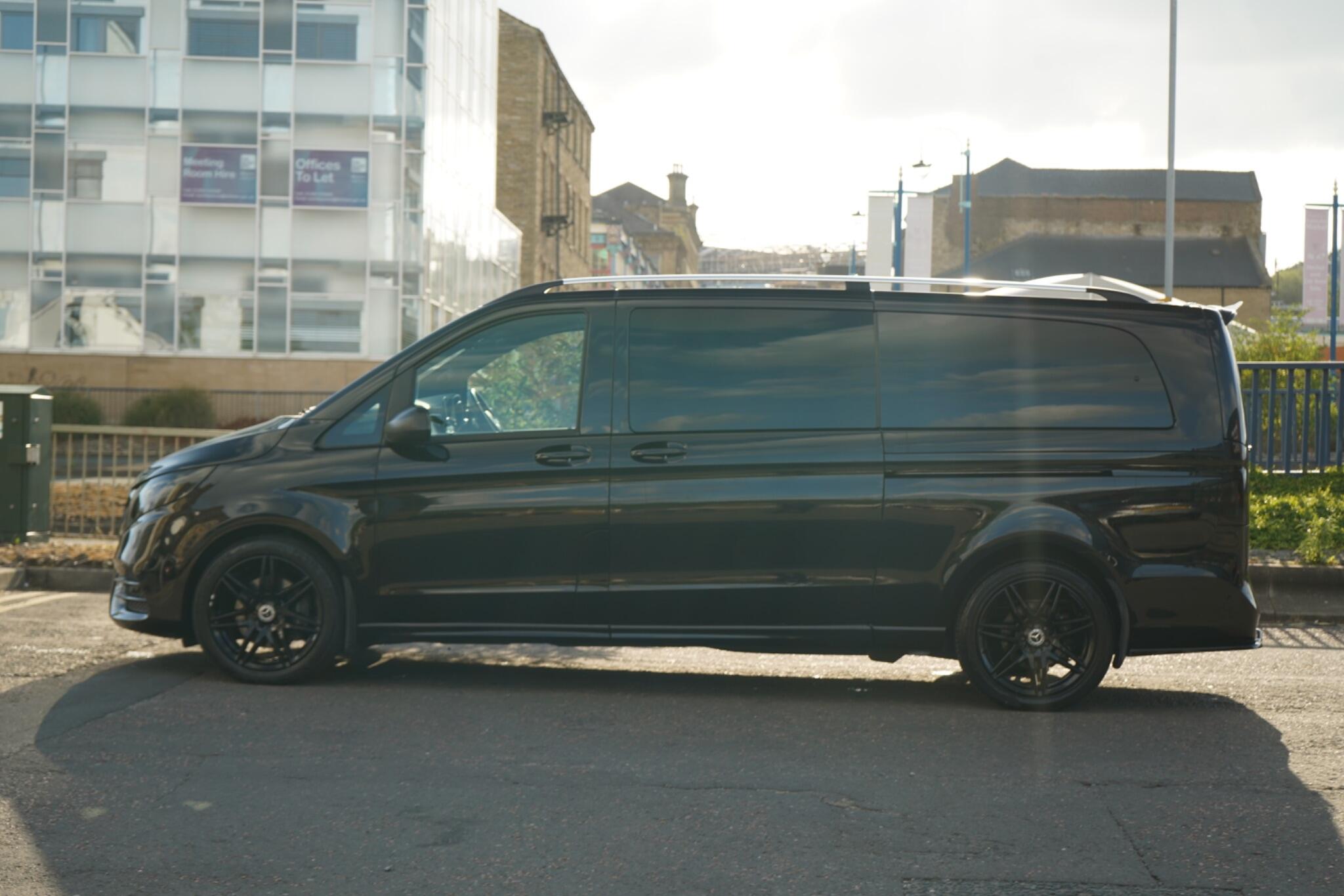Mercedes-Benz V-Class view 7