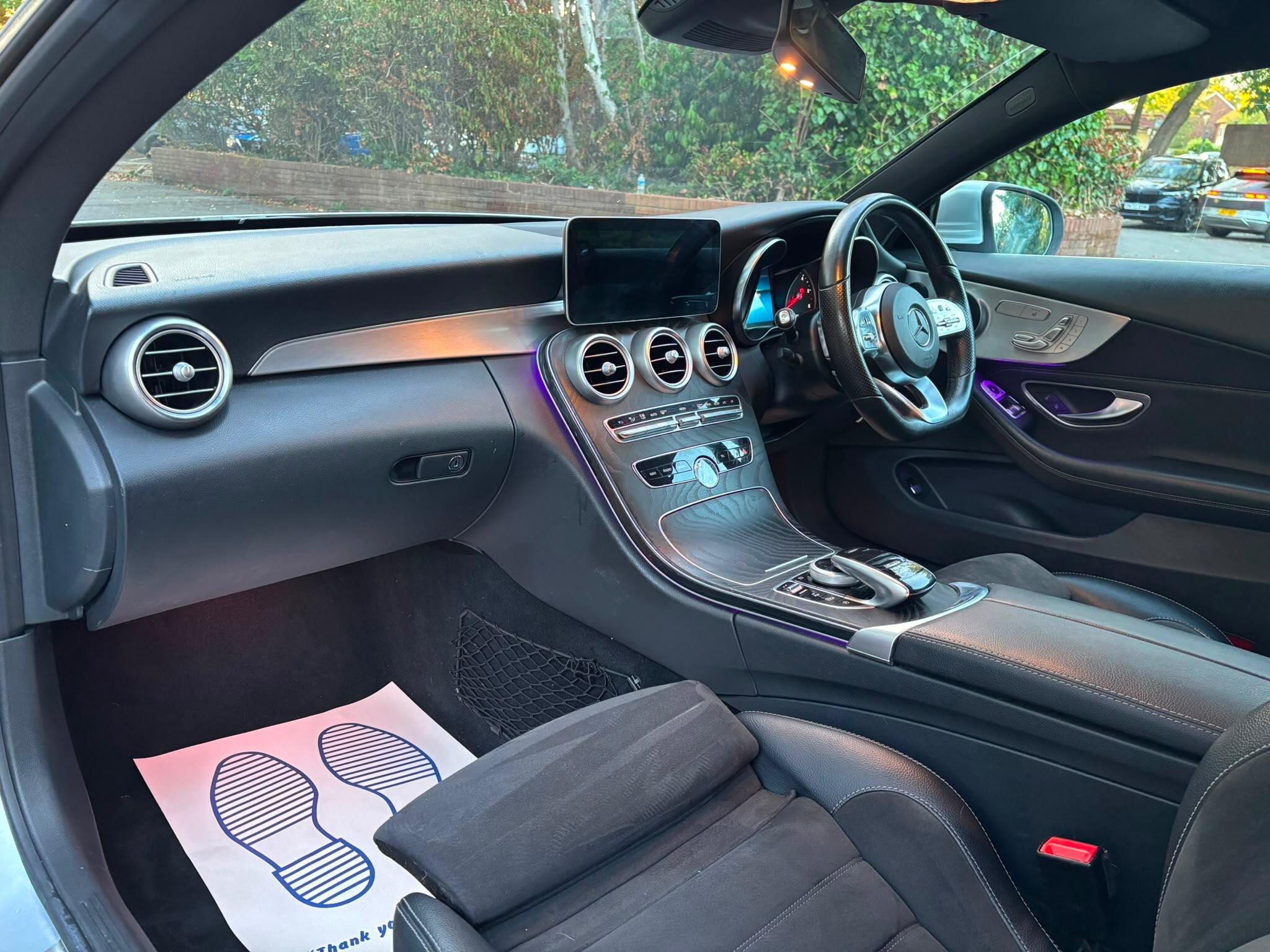 Mercedes-Benz C-Class view 13