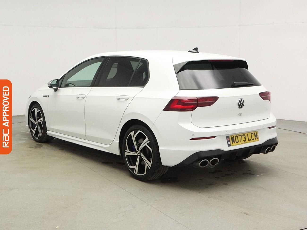 Volkswagen Golf view 4