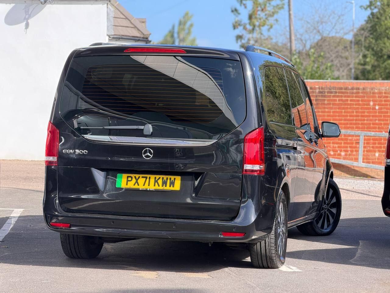 Mercedes-Benz EQV view 50