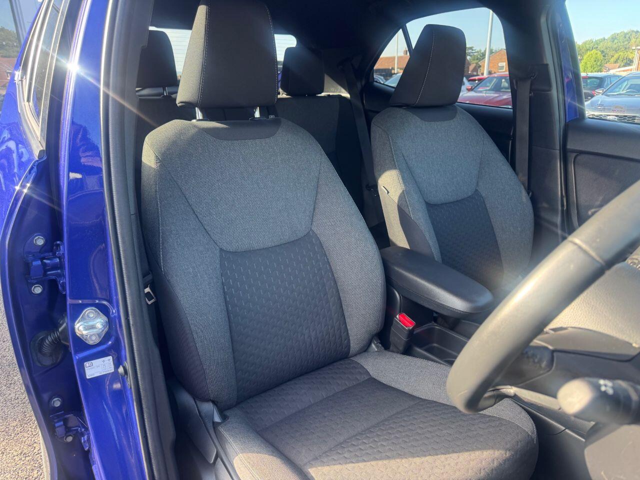 Toyota Yaris Cross view 14