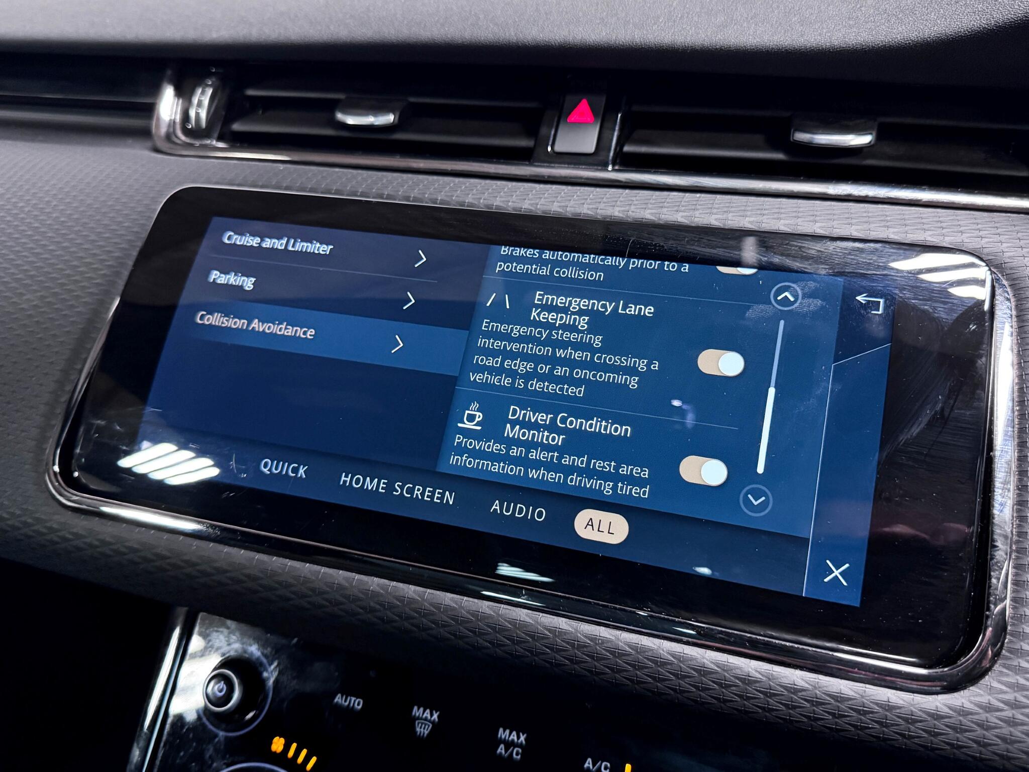 Land Rover Range Rover Evoque view 69
