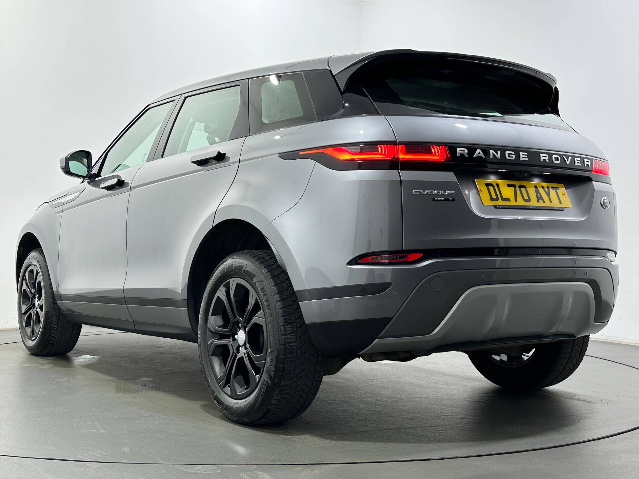 Land Rover Range Rover Evoque view 47