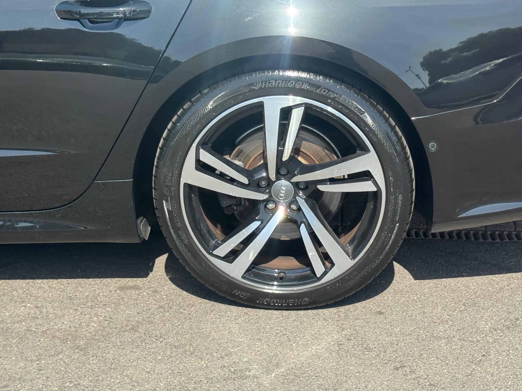 Audi A7 view 44
