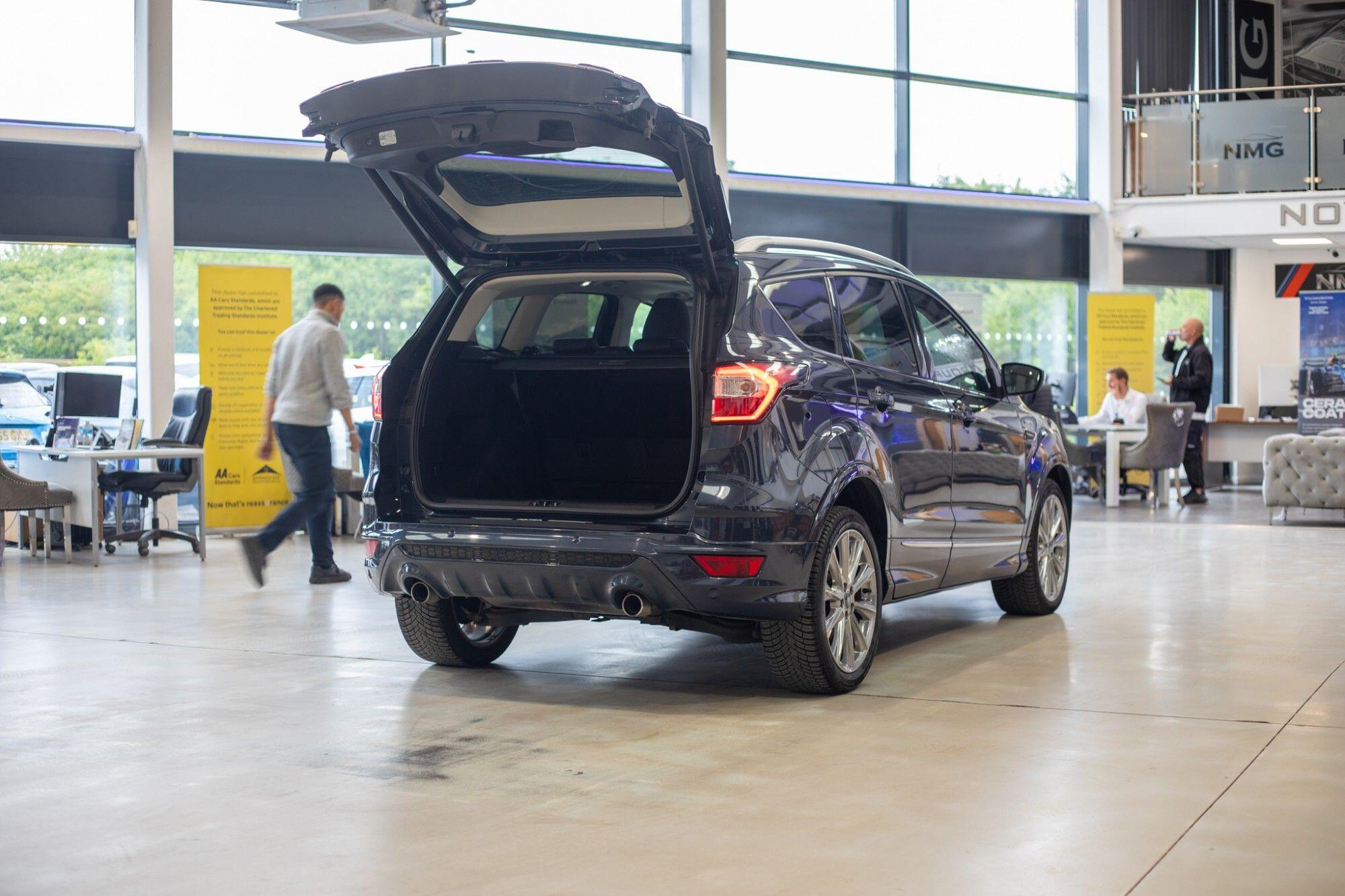 Ford Kuga view 36