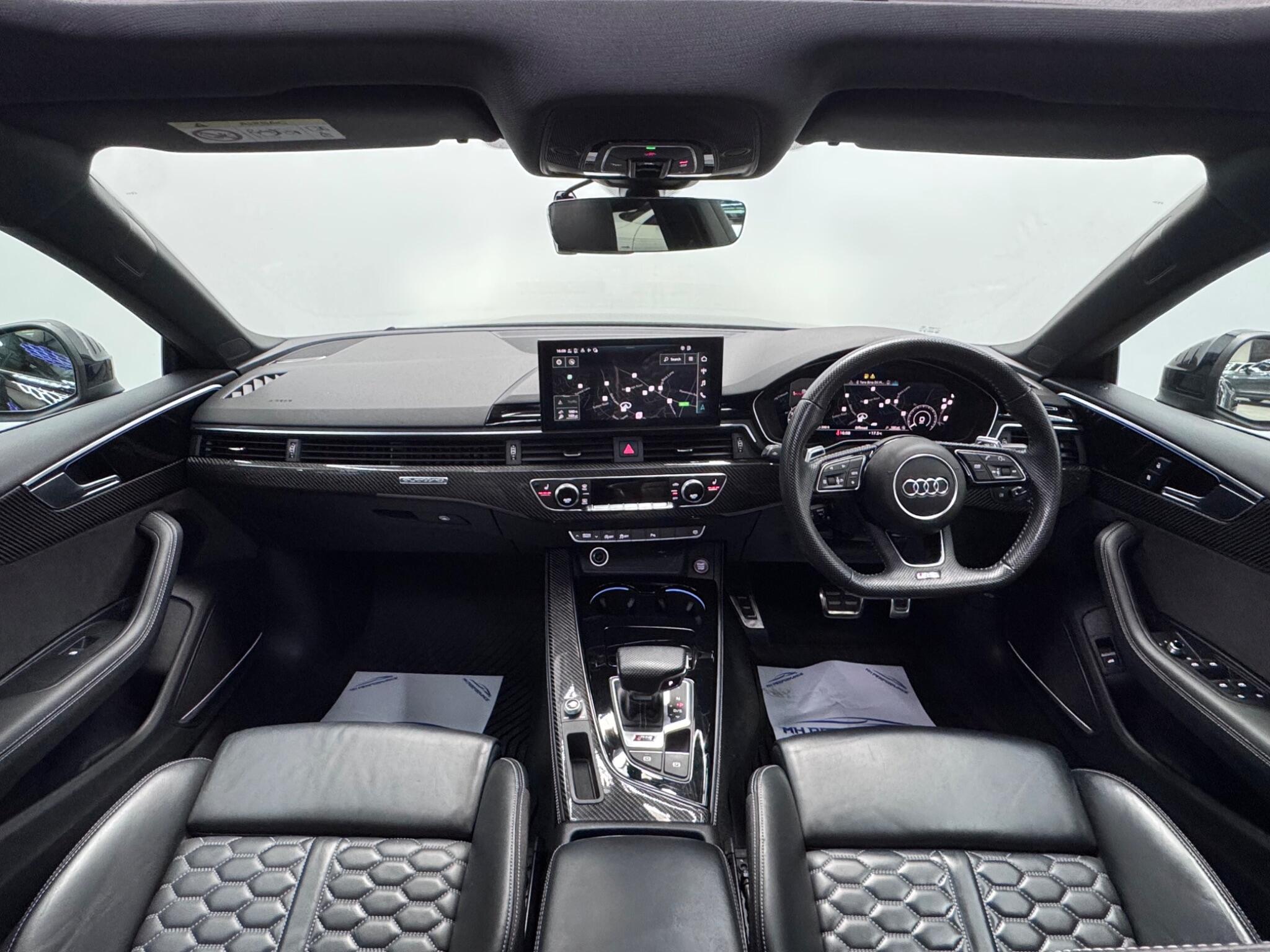 Audi RS5 view 21