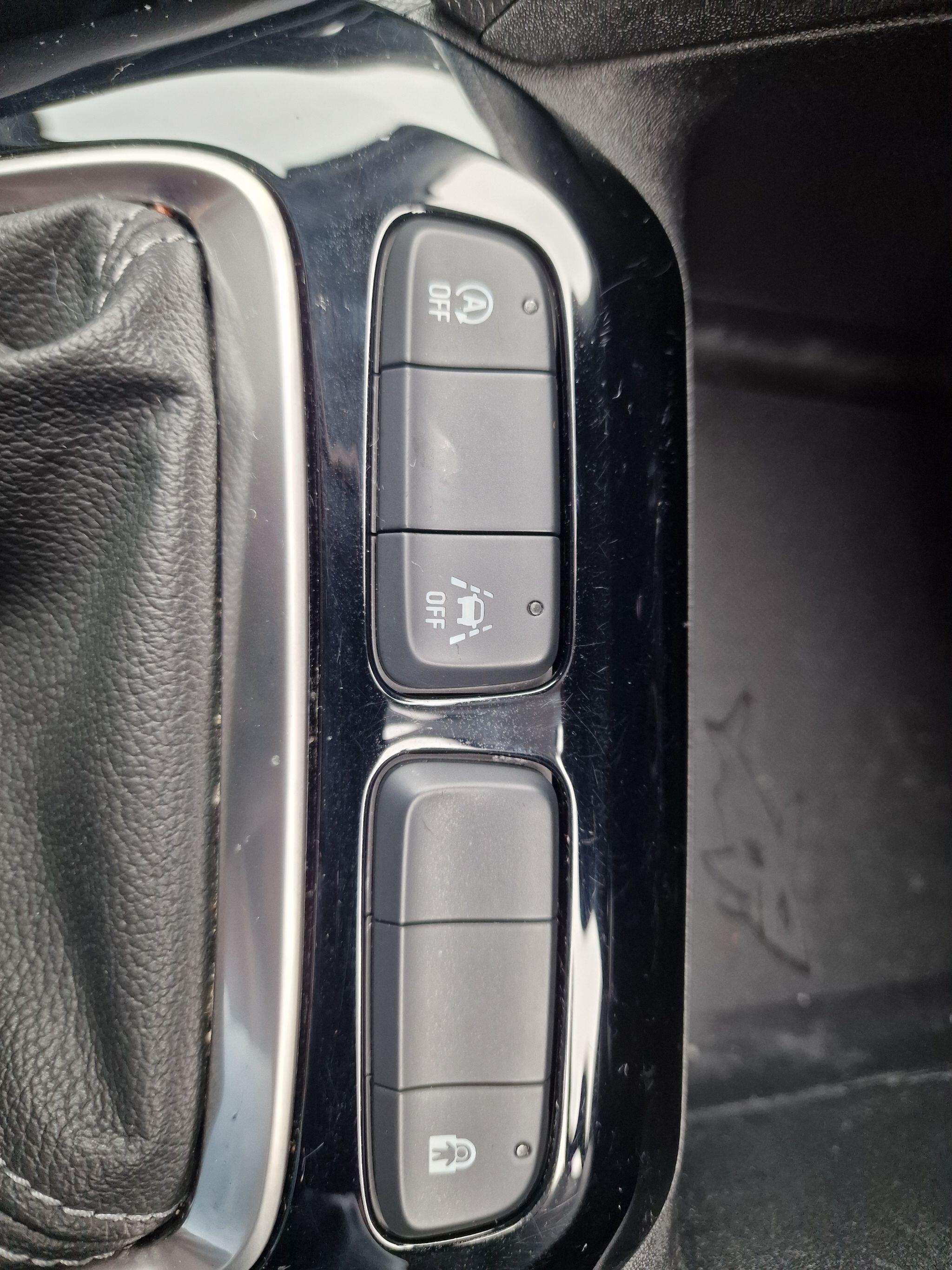 Vauxhall Corsa view 22