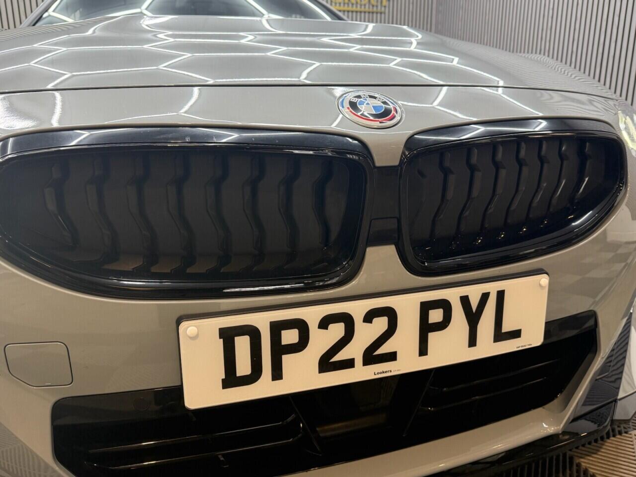 BMW 2 Series view 29
