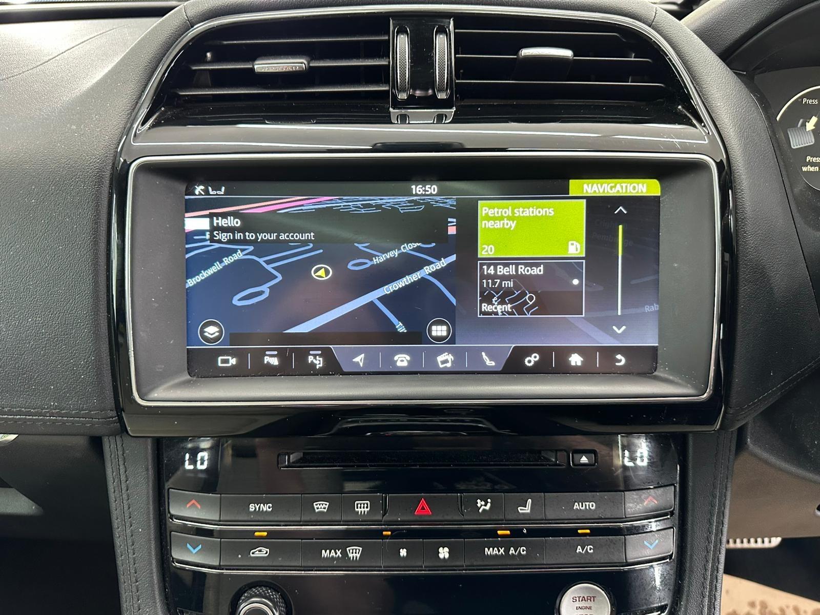 Jaguar F-Pace view 48