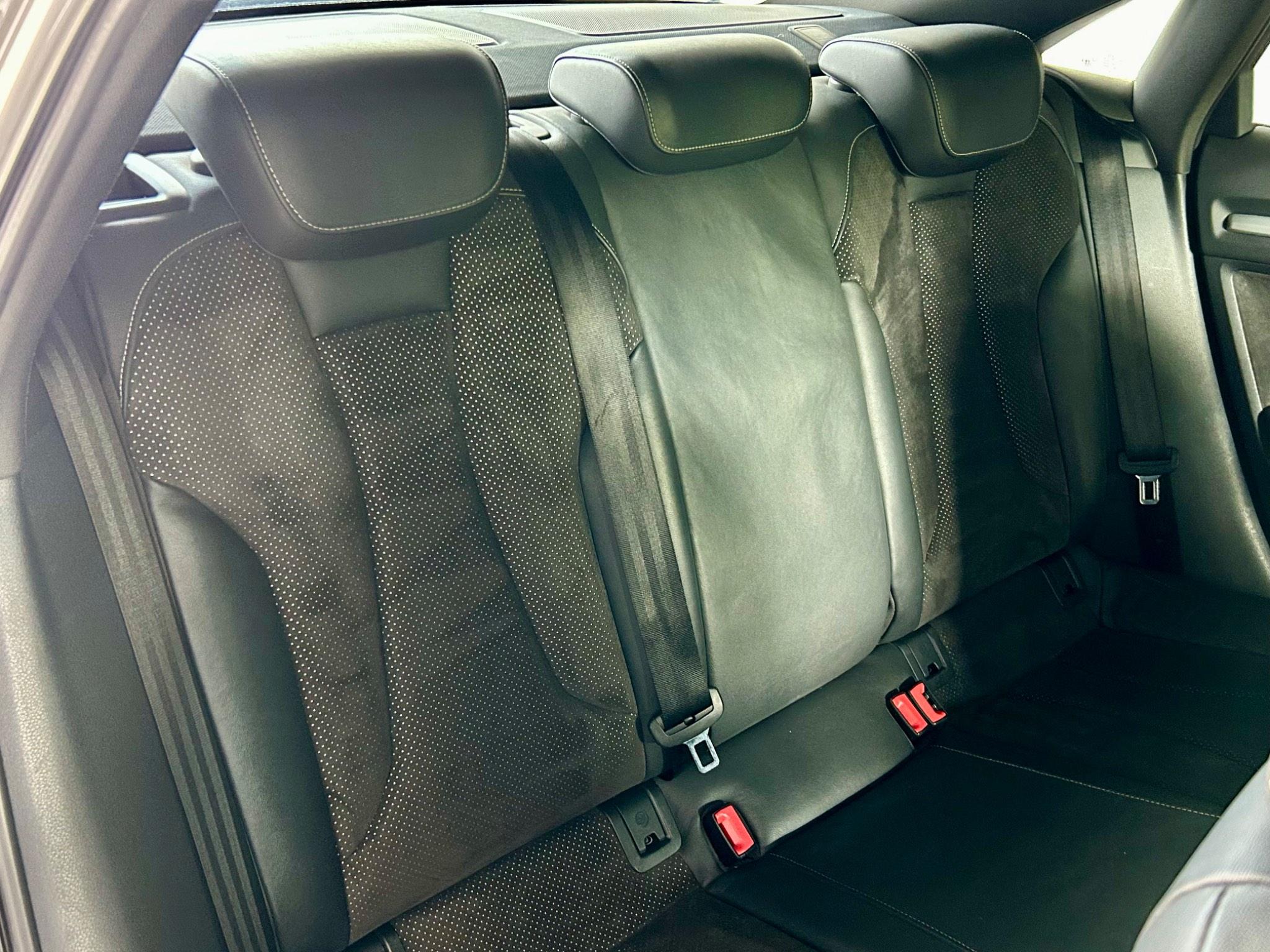 Audi A3 view 24