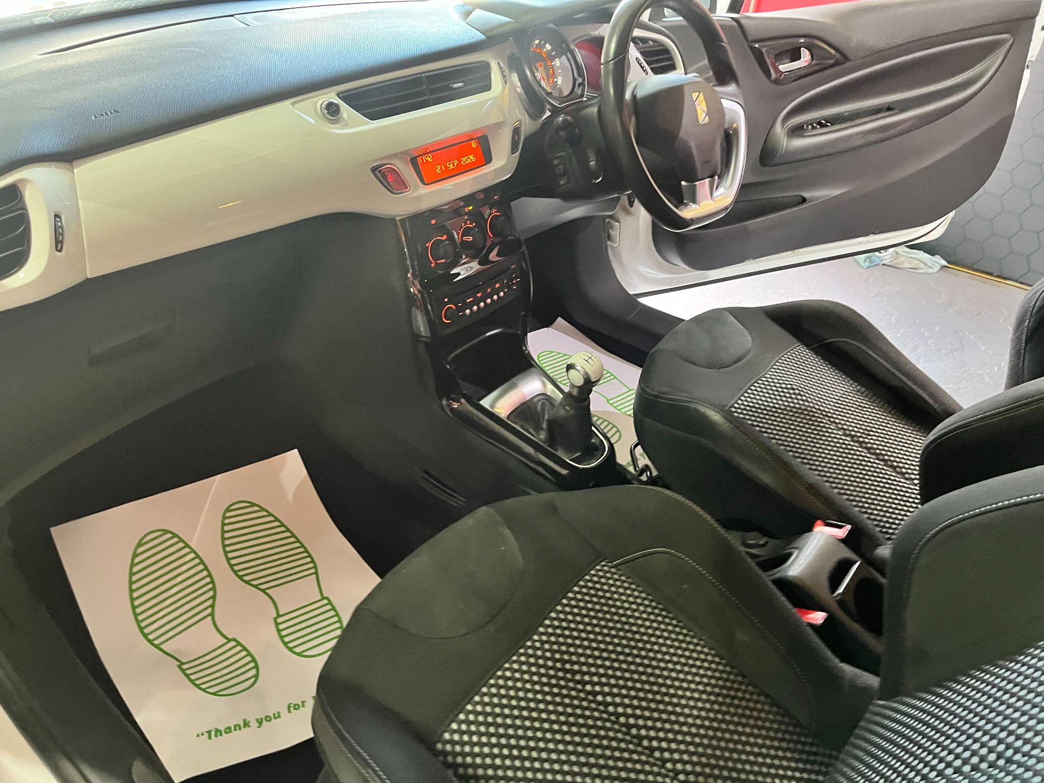 Citroen DS3 view 19