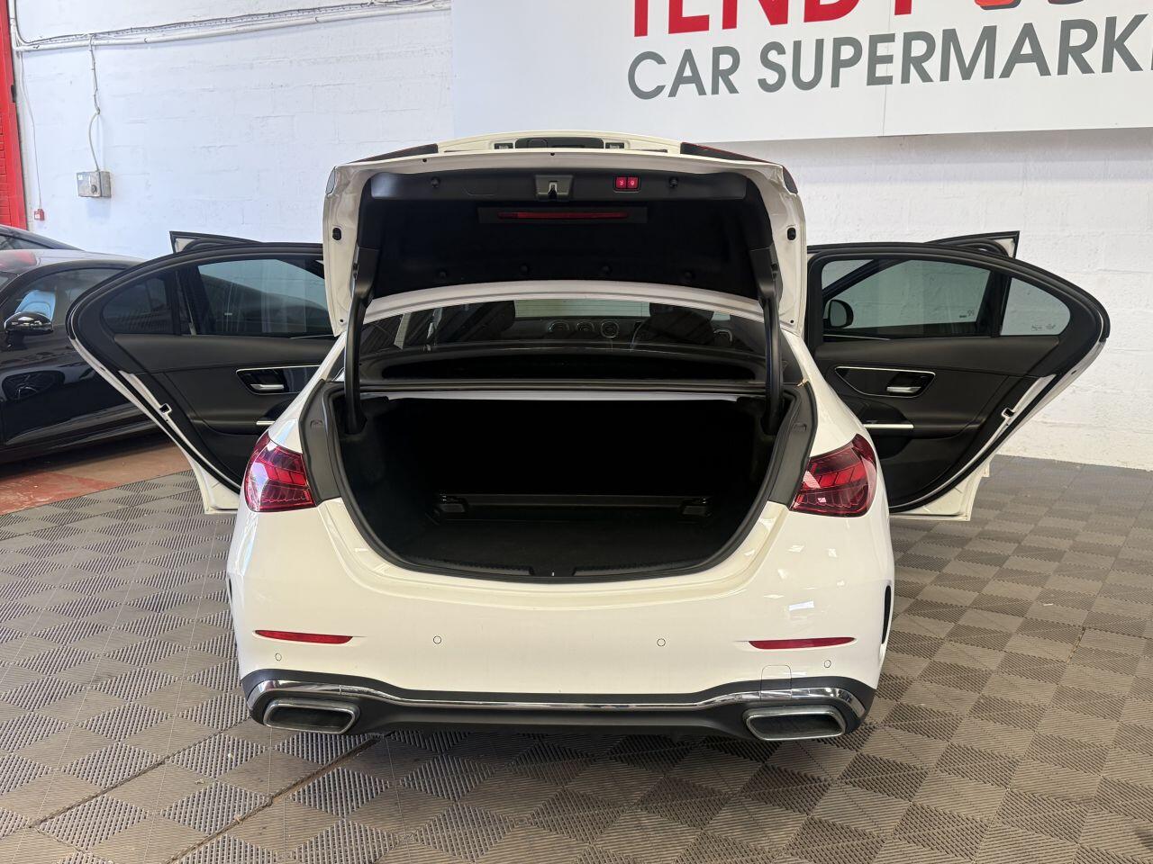 Mercedes-Benz C Class view 15