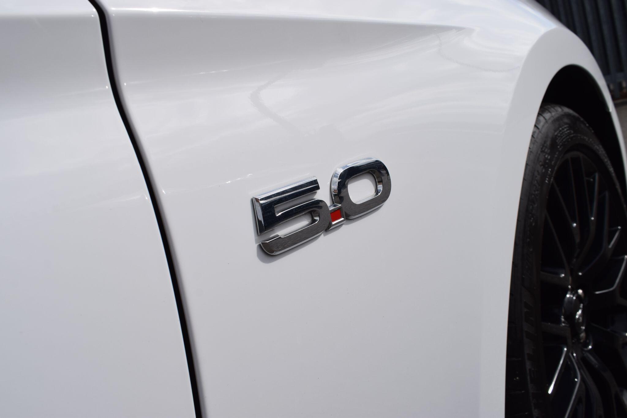 Ford Mustang view 55