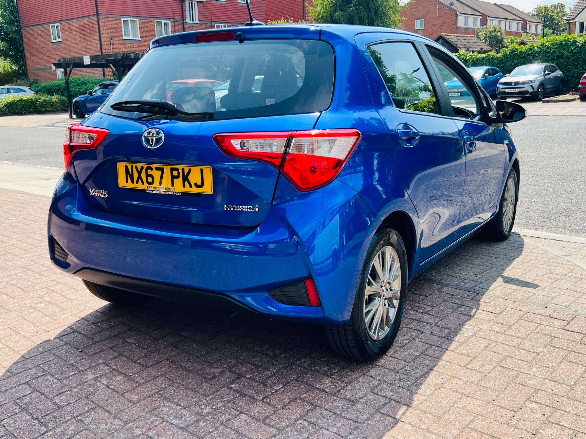 Toyota Yaris view 28