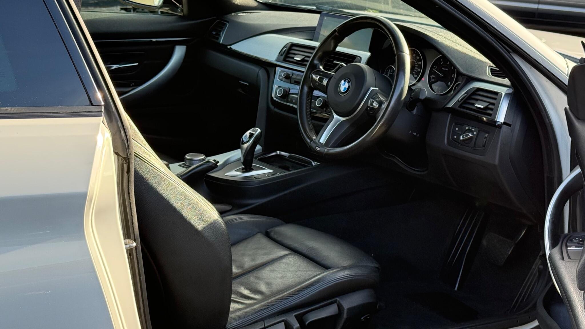 BMW 4 Series view 19