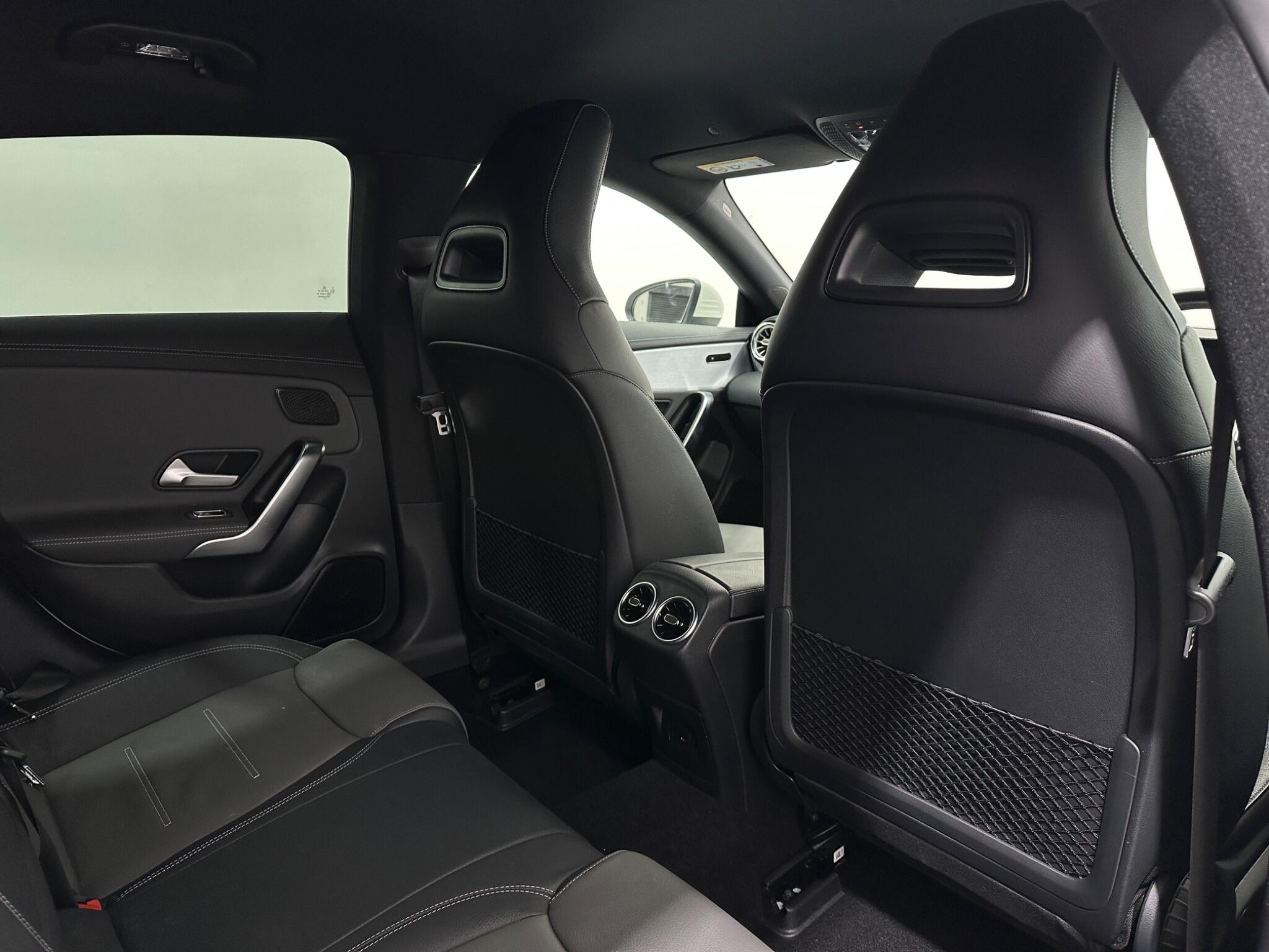 Mercedes-Benz Cla view 43