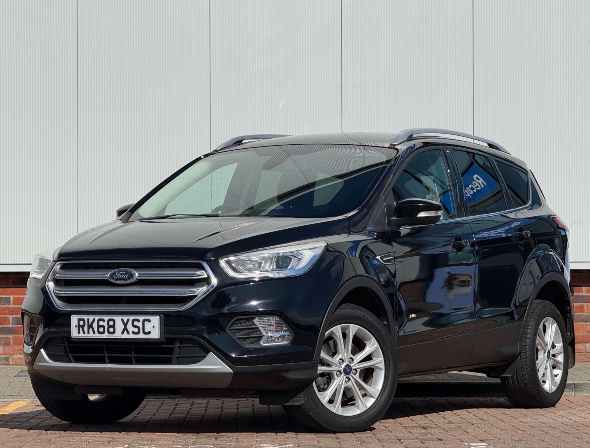 Ford Kuga view 3