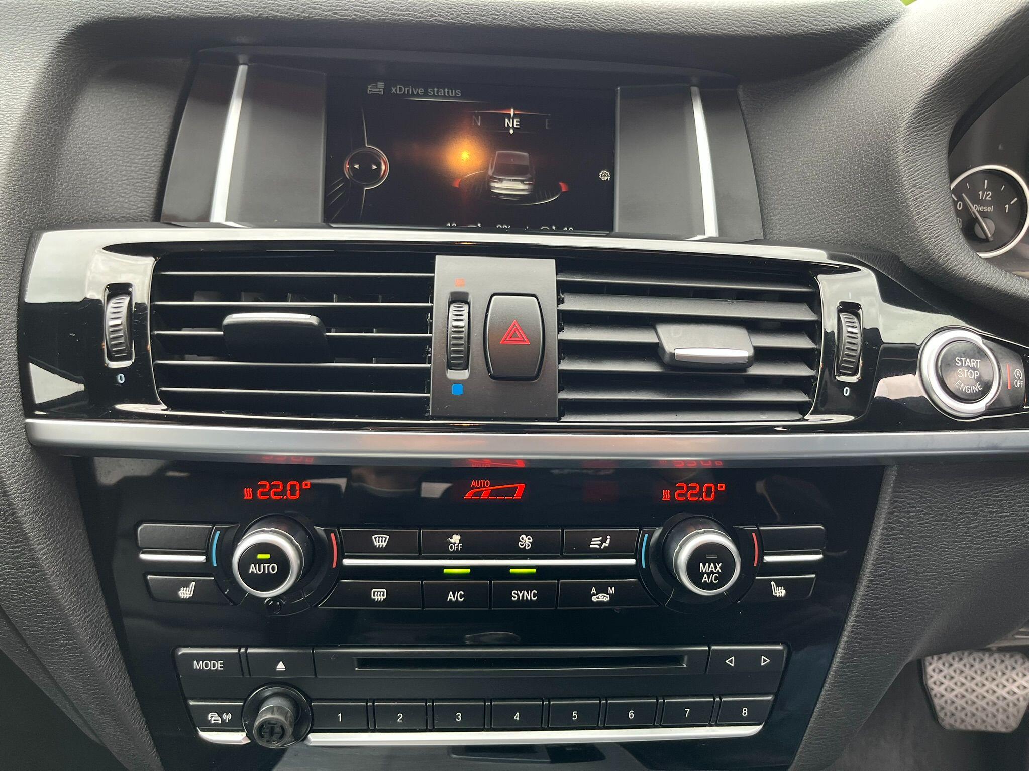 BMW X4 view 21