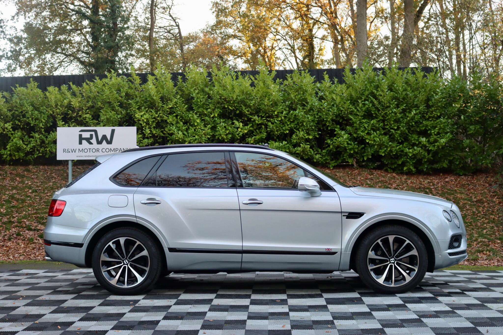 Bentley Bentayga view 2