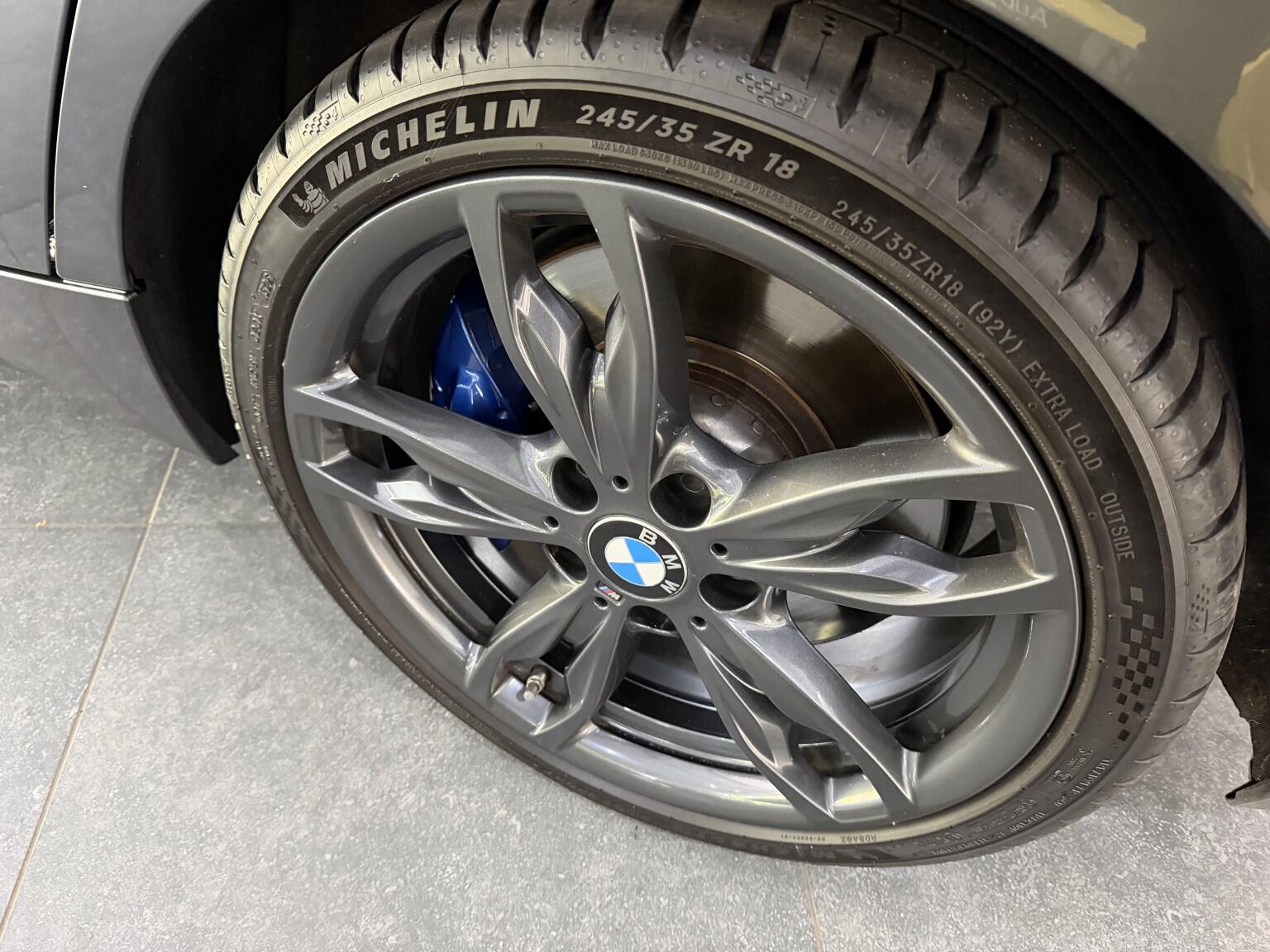 BMW 1 Series view 27