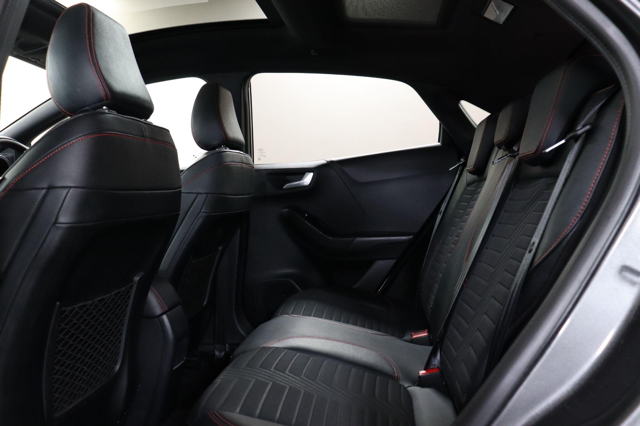 Ford Puma view 42