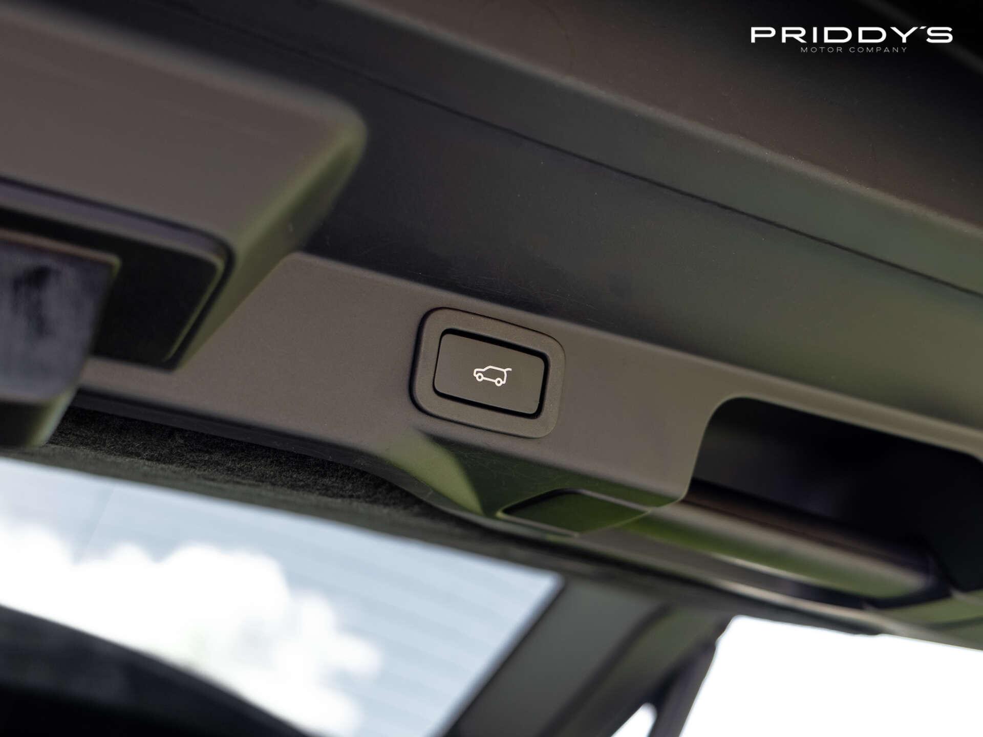 Land Rover Range Rover Sport view 45