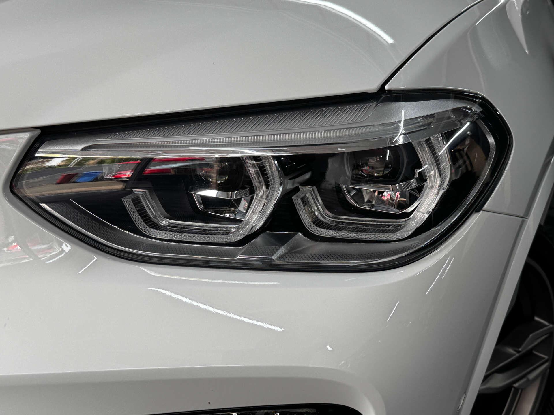 BMW X3 view 6