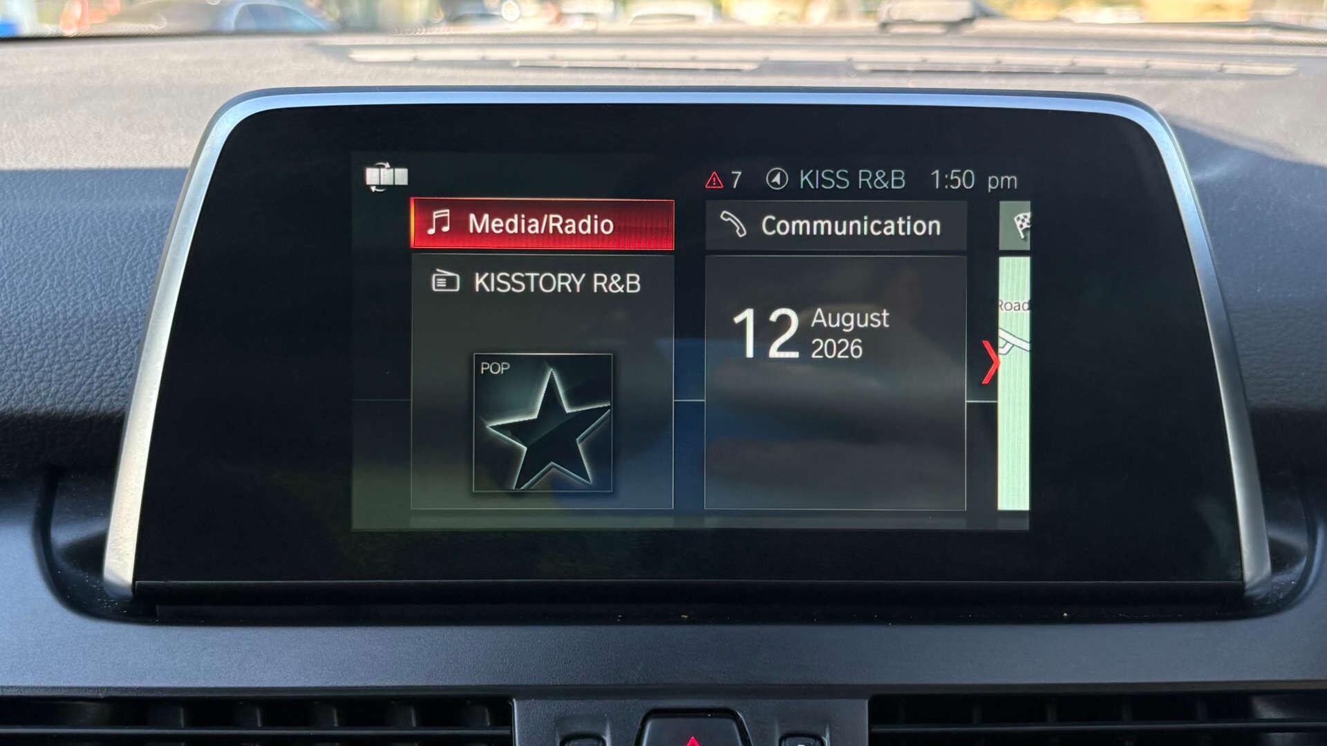 BMW 2 Series view 32